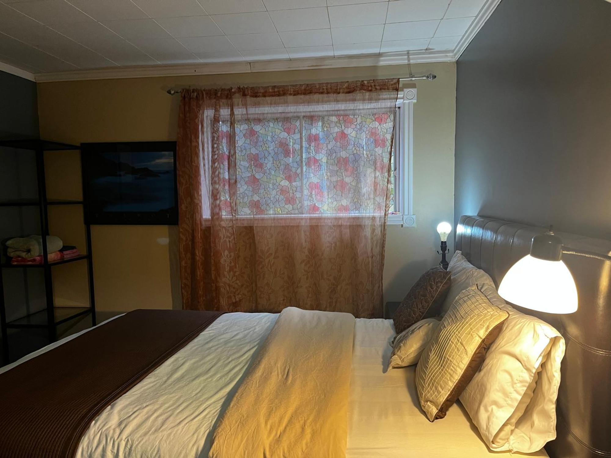 YYC Beautiful Room Close Airport! מראה חיצוני תמונה